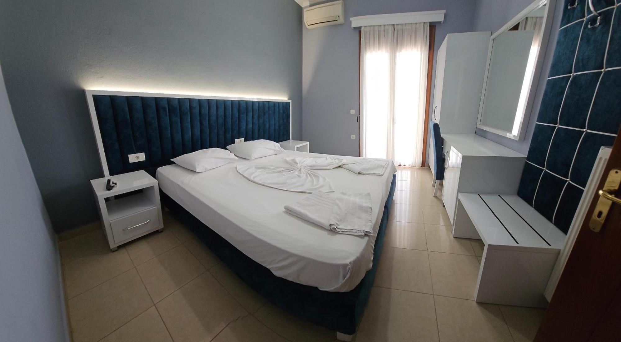 Hotel Kolla Dervisciani Exteriér fotografie